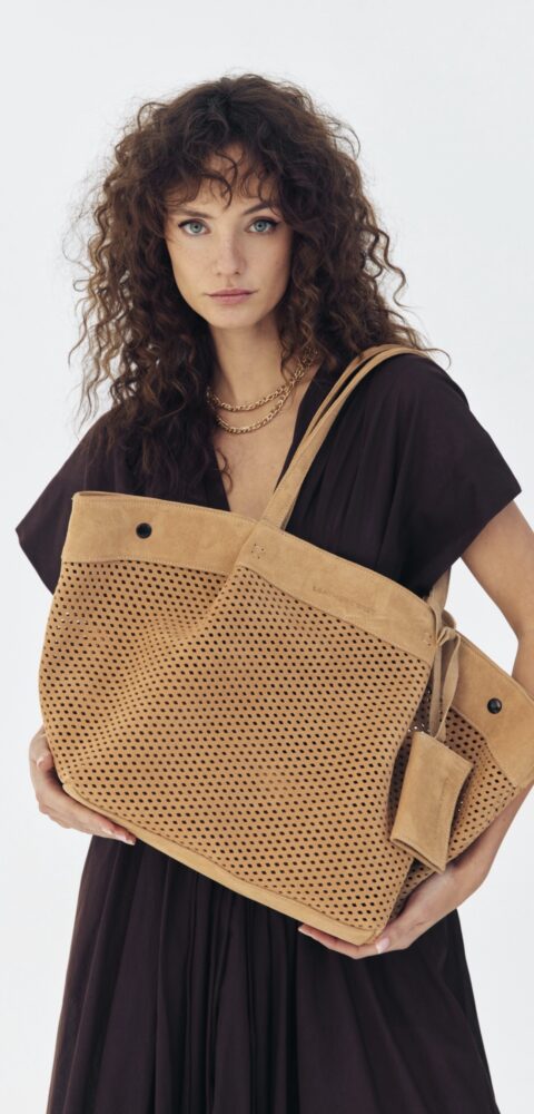 Horizon Large (Beige Suede) - Leather Twist