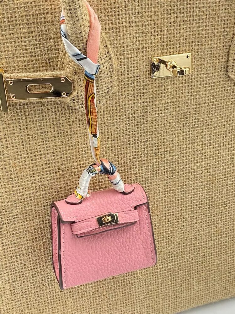 The Baby Pink AirPod Case - Cabanni