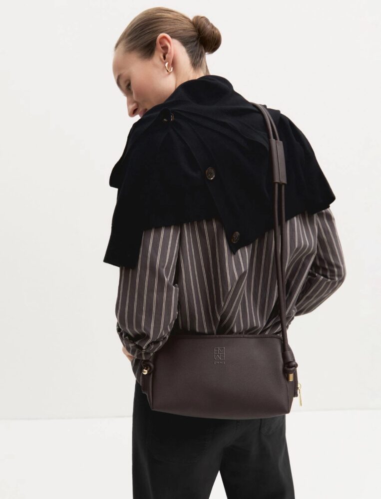 Emmnordica Shoulder Bag (Dark Brown) - Emme Marella